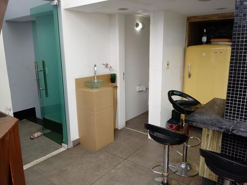 Sobrado, 2 quartos, 240 m² - Foto 1