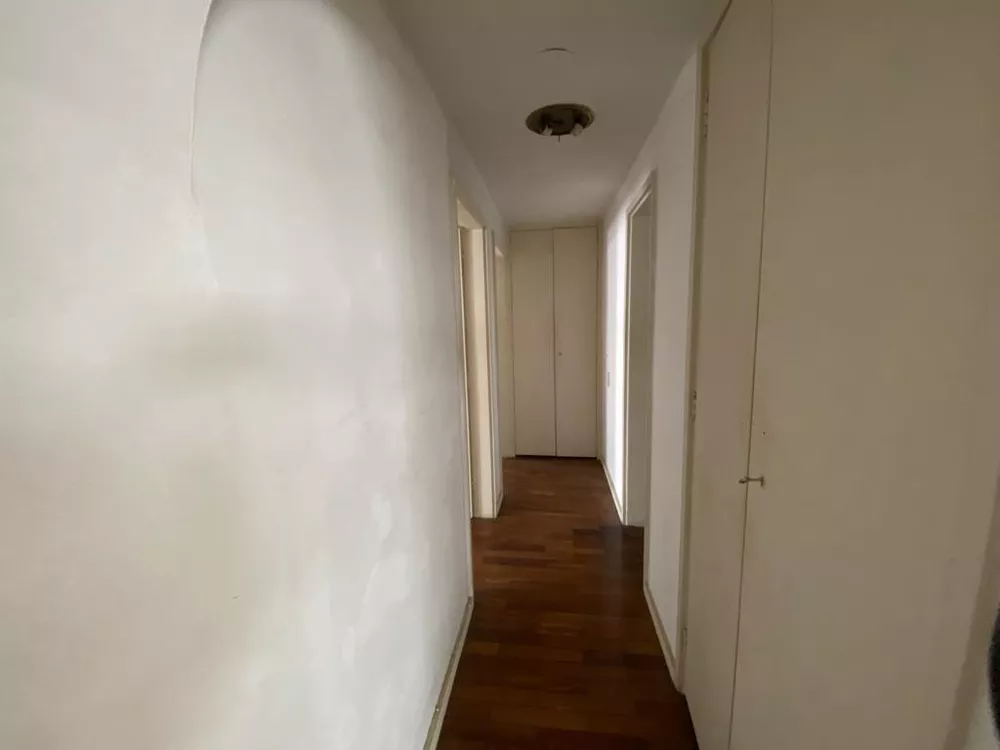 Apartamento à venda com 3 quartos, 130m² - Foto 3