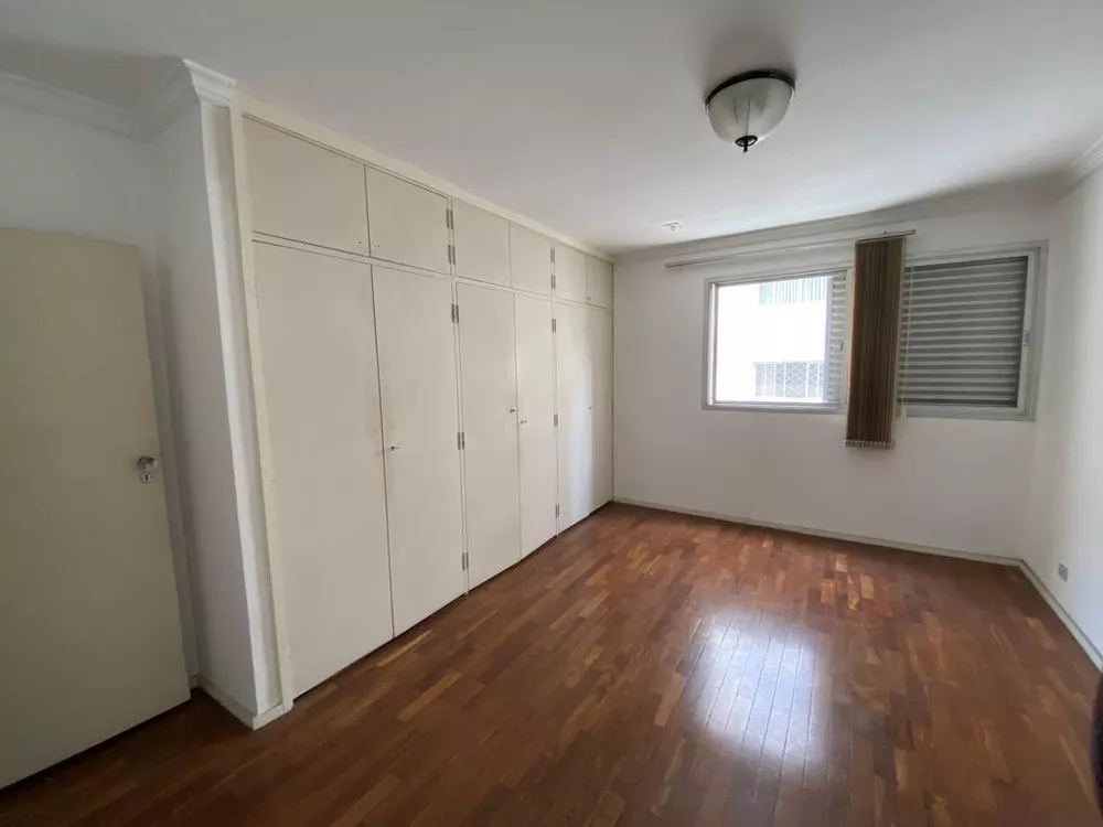 Apartamento à venda com 3 quartos, 130m² - Foto 7