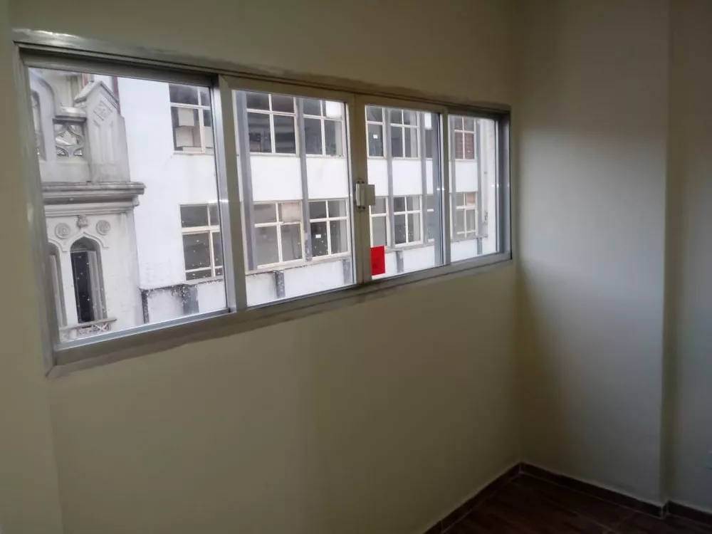 Apartamento à venda com 1 quarto, 37m² - Foto 1