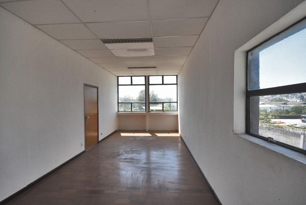 Loja-Salão, 1361 m² - Foto 19