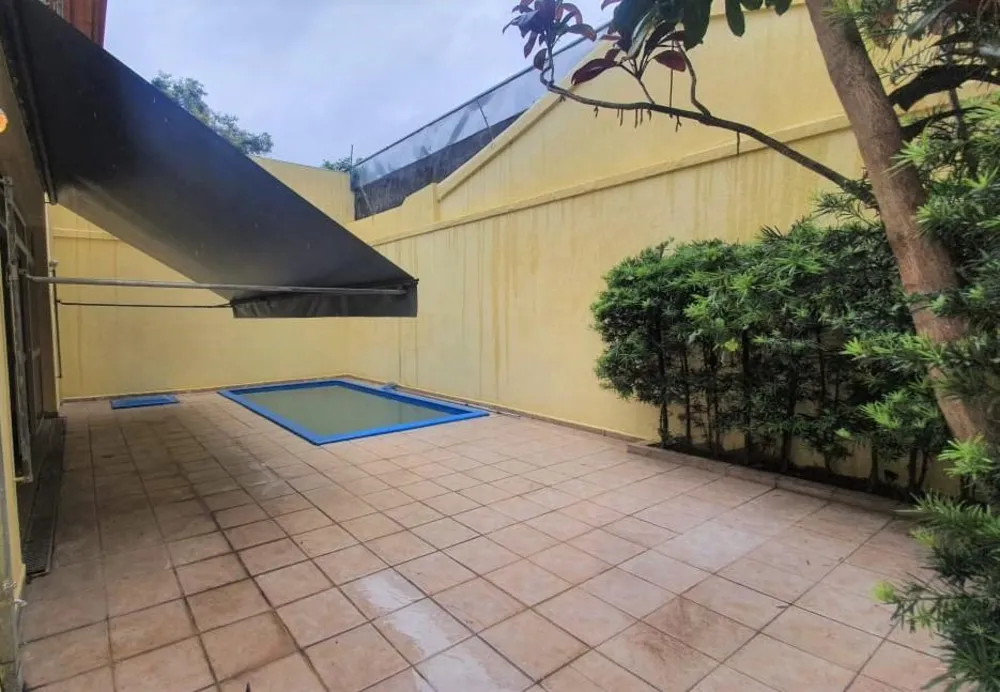 Casa, 3 quartos, 230 m² - Foto 1
