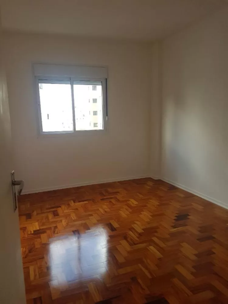 Apartamento para alugar com 3 quartos, 83m² - Foto 3