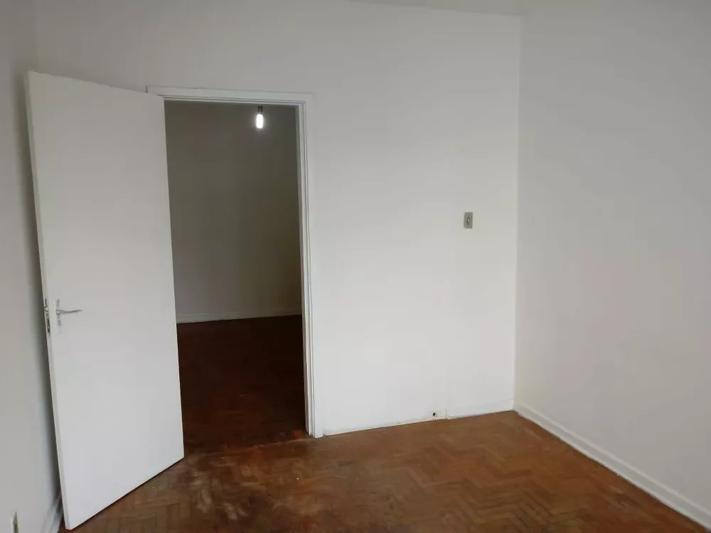 Apartamento à venda com 2 quartos, 60m² - Foto 8