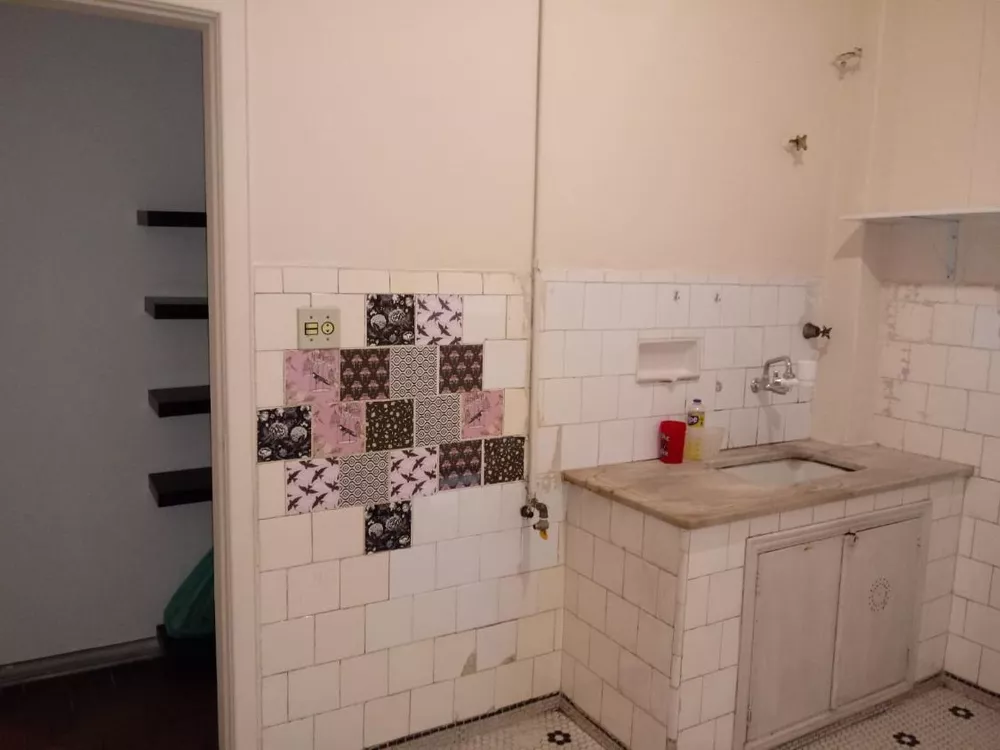 Apartamento para alugar com 1 quarto, 75m² - Foto 12