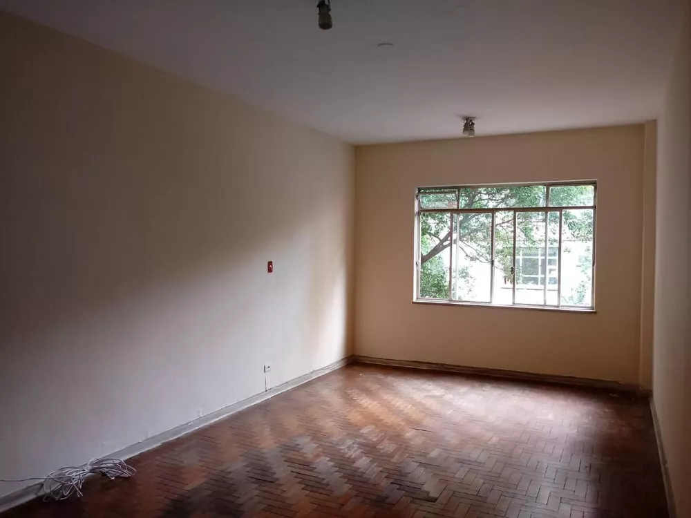 Apartamento para alugar com 1 quarto, 75m² - Foto 1