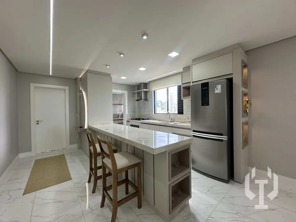Apartamento, 3 quartos, 143 m² - Foto 3