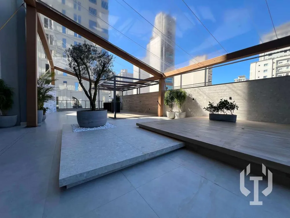 Apartamento, 3 quartos, 139 m² - Foto 2