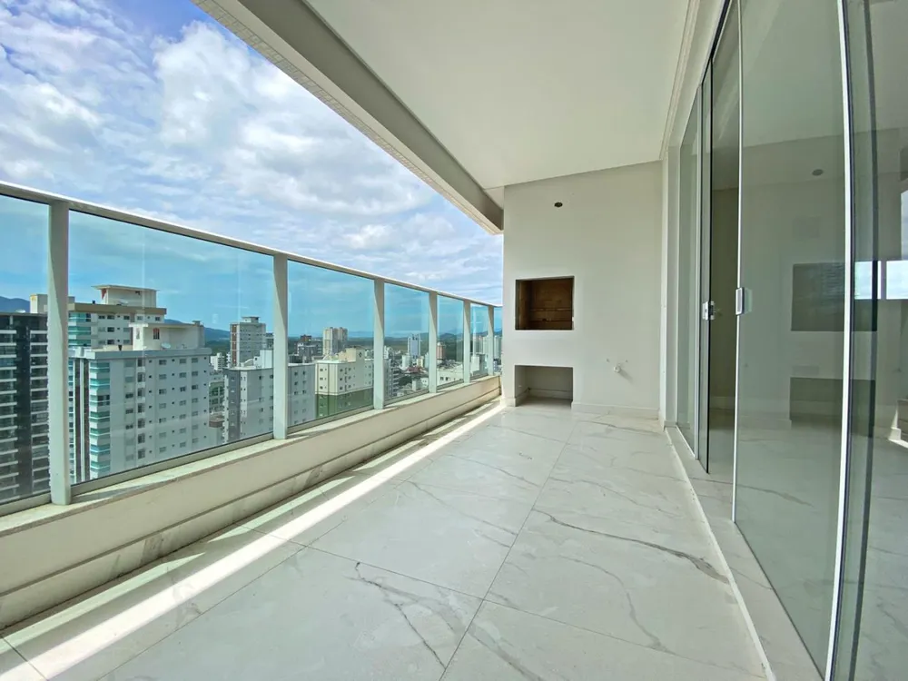 Apartamento, 3 quartos, 131 m² - Foto 1