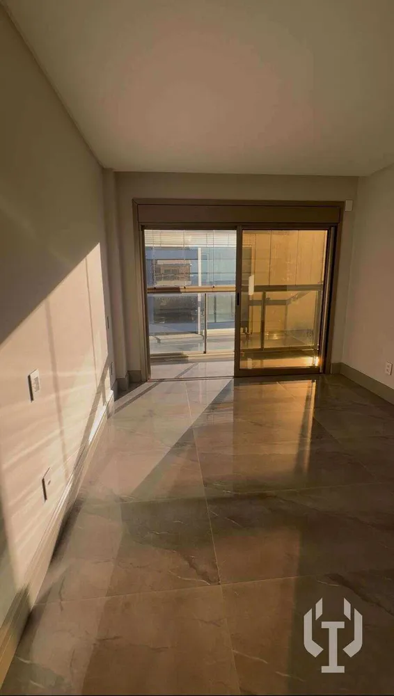 Apartamento, 4 quartos, 235 m² - Foto 5