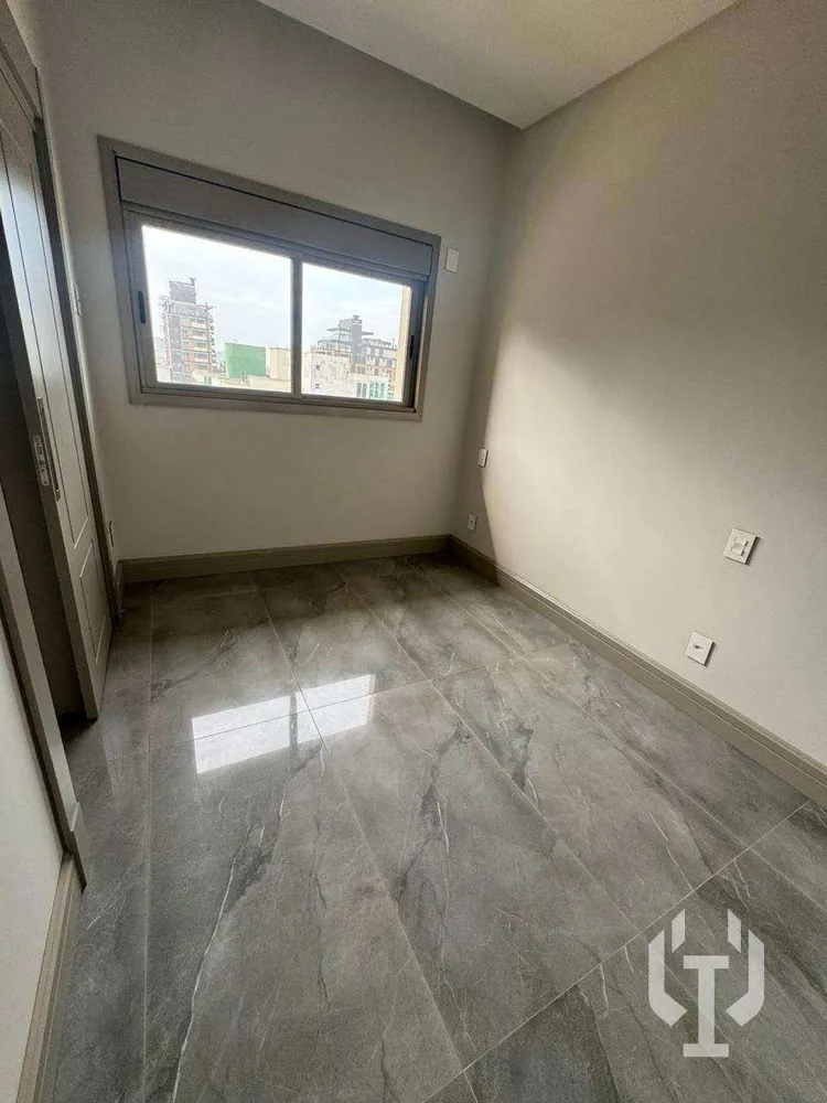 Apartamento, 4 quartos, 235 m² - Foto 4