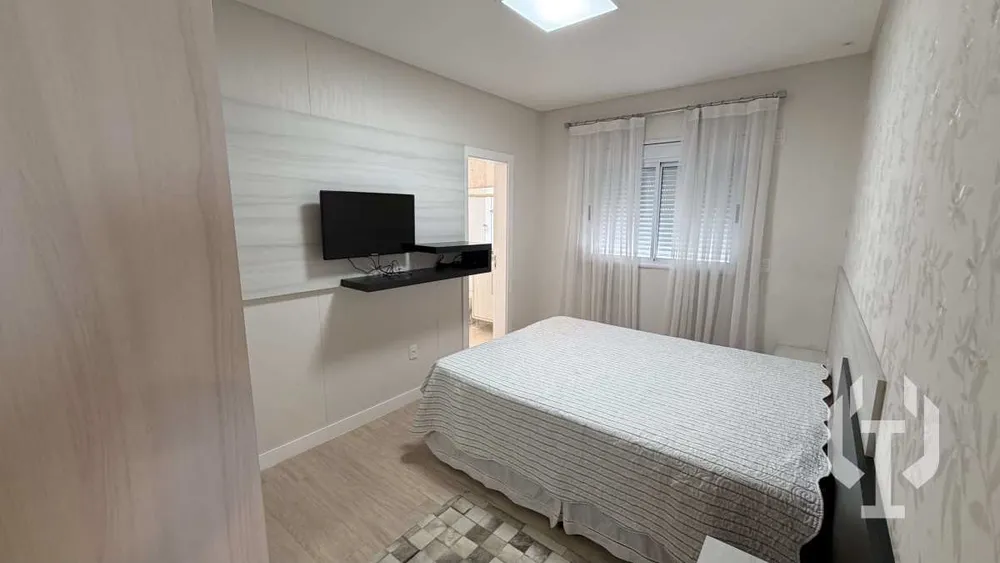 Apartamento, 3 quartos, 185 m² - Foto 1