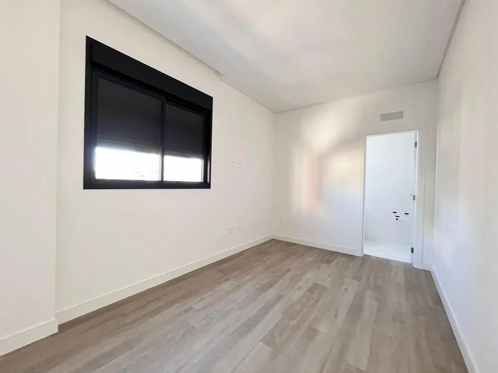 Apartamento, 3 quartos, 153 m² - Foto 2