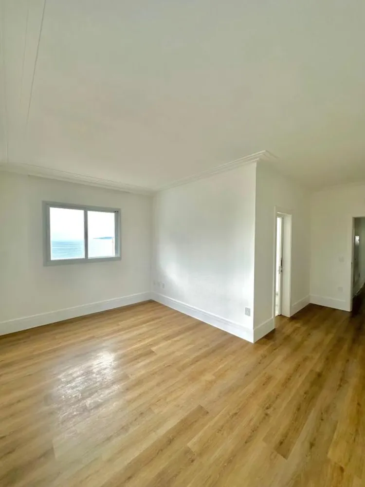 Casa, 4 quartos, 157 m² - Foto 2