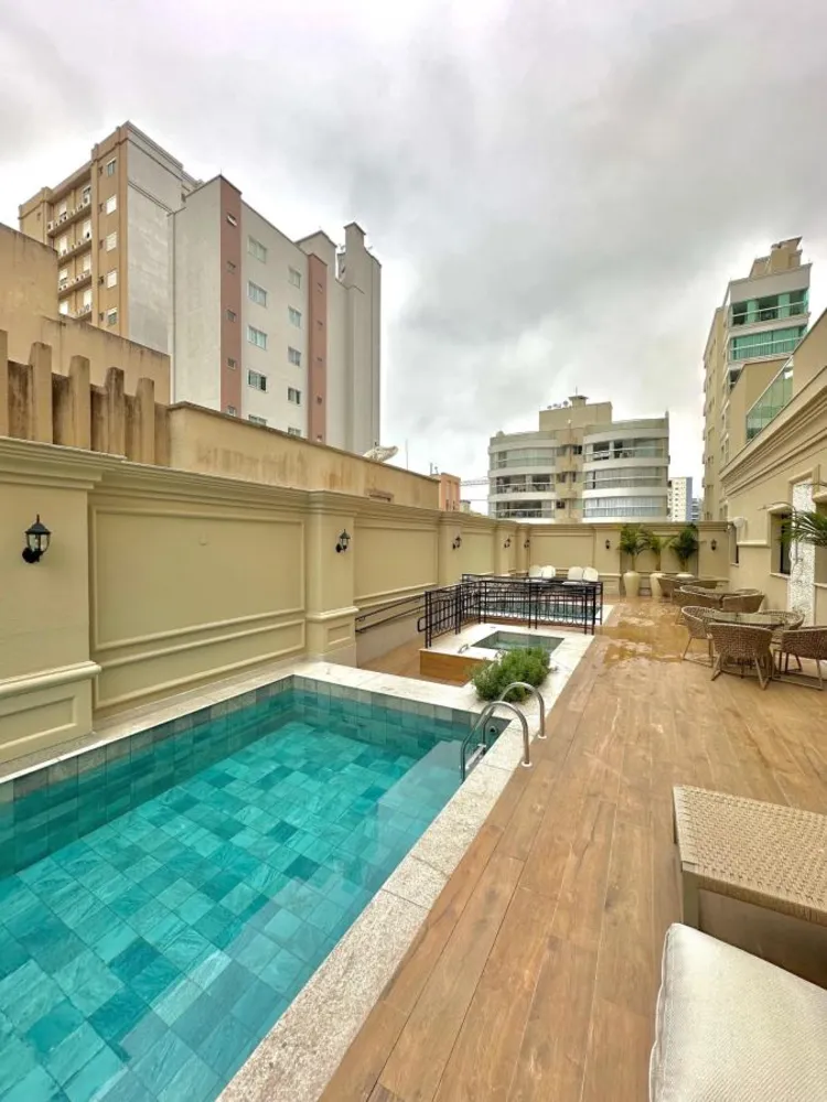 Casa, 4 quartos, 157 m² - Foto 1