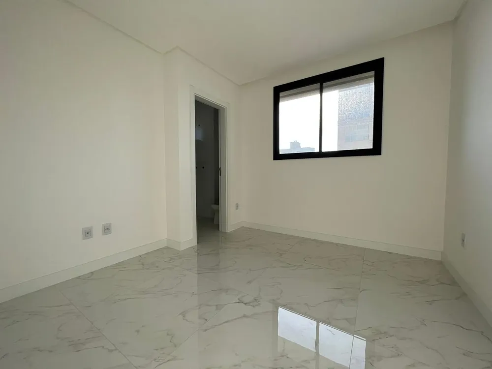Apartamento, 3 quartos, 108 m² - Foto 2