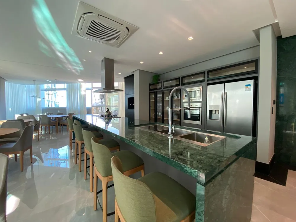 Apartamento, 3 quartos, 127 m² - Foto 2