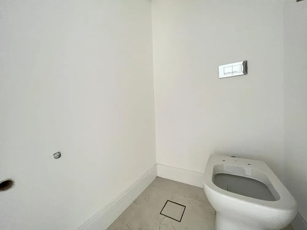 Apartamento, 3 quartos, 131 m² - Foto 1