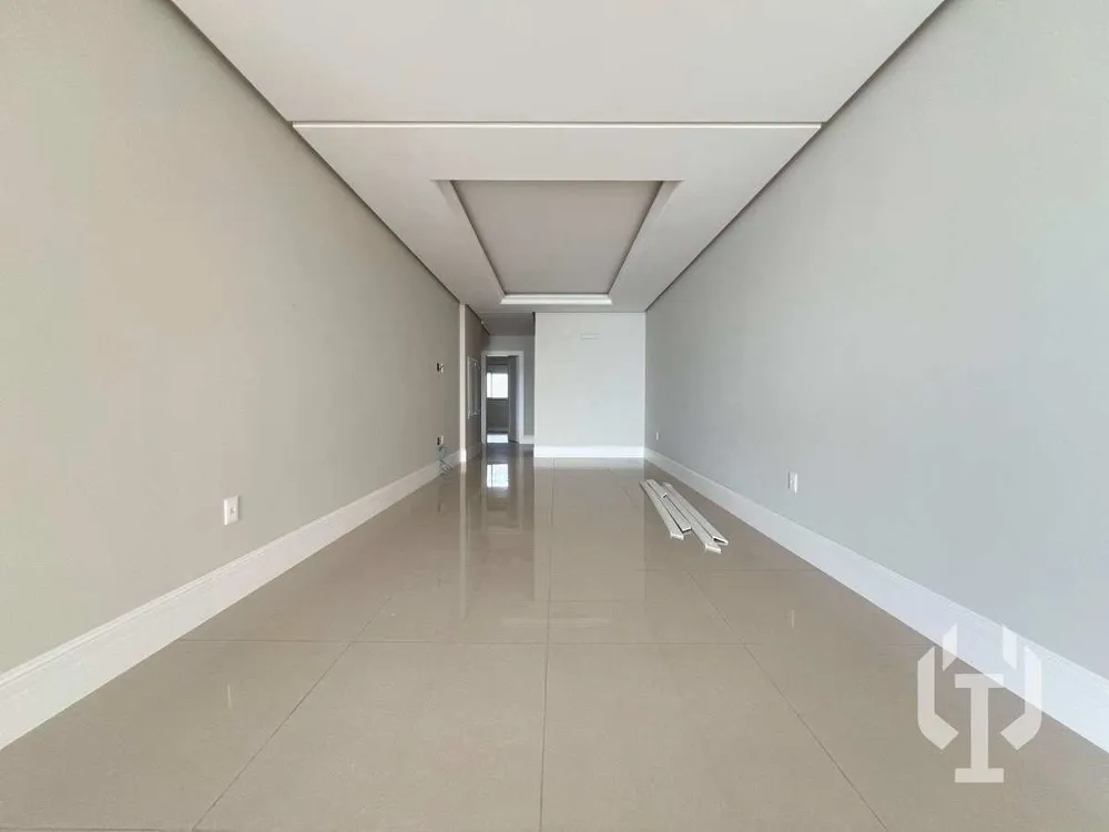Apartamento, 4 quartos, 193 m² - Foto 3