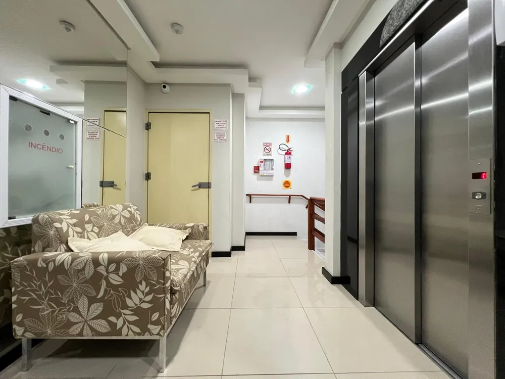 Apartamento, 3 quartos, 141 m² - Foto 2