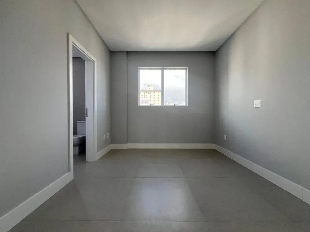 Apartamento, 3 quartos, 160 m² - Foto 3
