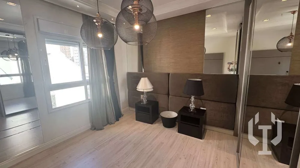 Apartamento, 4 quartos, 270 m² - Foto 1