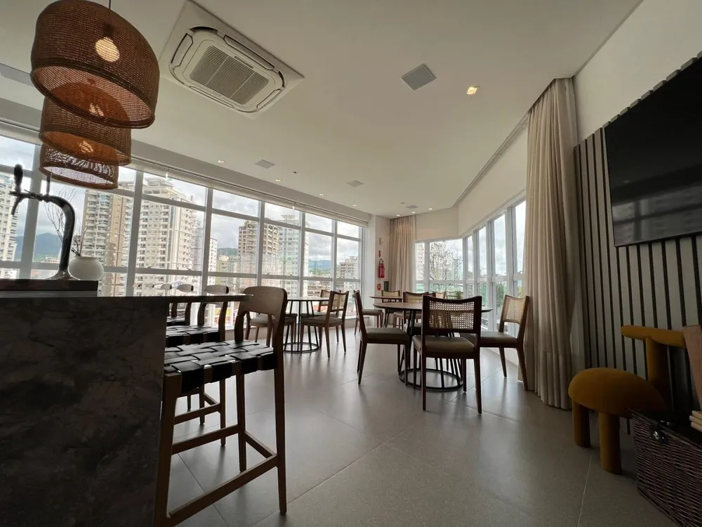 Apartamento, 4 quartos, 197 m² - Foto 1