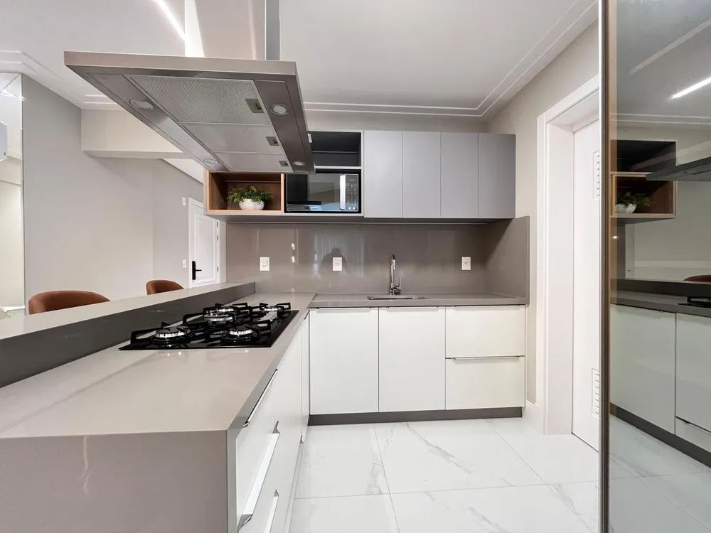 Apartamento, 3 quartos, 129 m² - Foto 2
