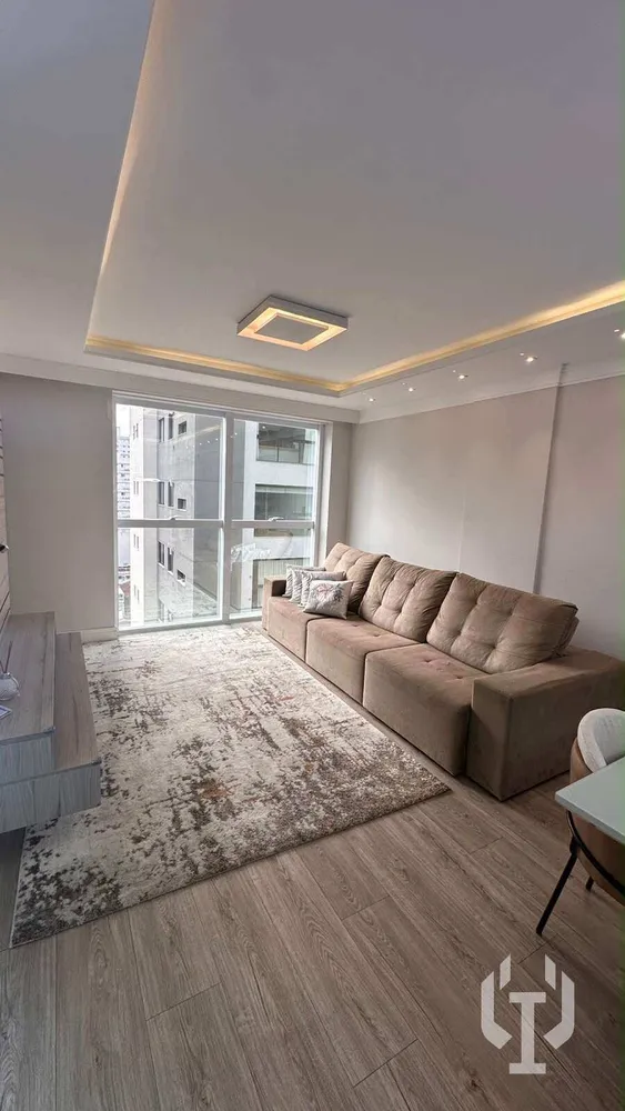Apartamento, 3 quartos, 110 m² - Foto 2