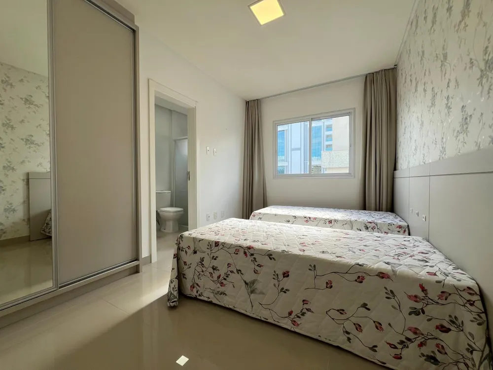 Apartamento, 3 quartos, 135 m² - Foto 2