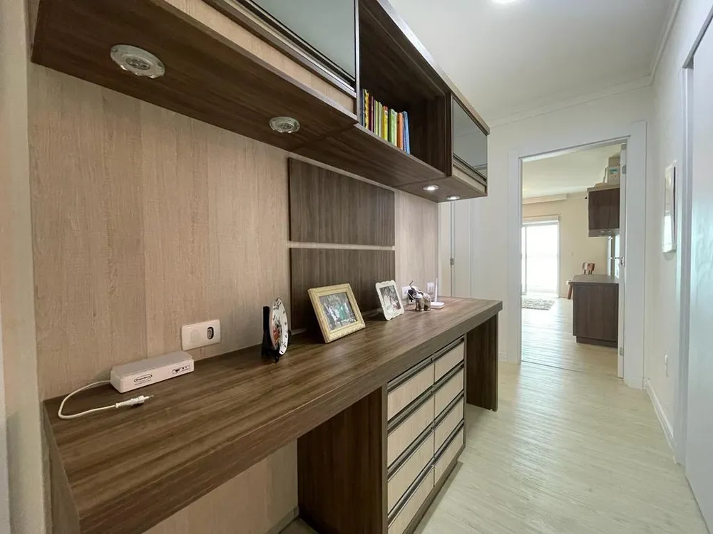 Apartamento, 4 quartos, 248 m² - Foto 2