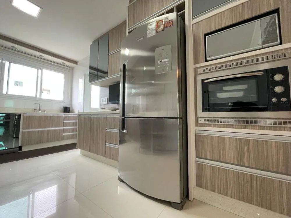 Apartamento, 4 quartos, 248 m² - Foto 5