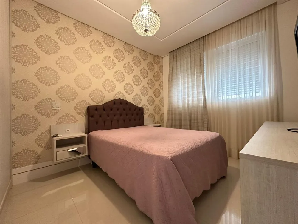 Apartamento, 3 quartos, 182 m² - Foto 2