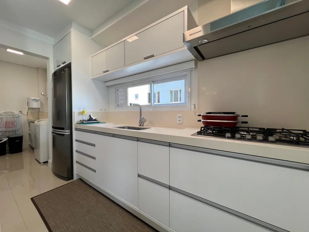 Apartamento, 3 quartos, 128 m² - Foto 1