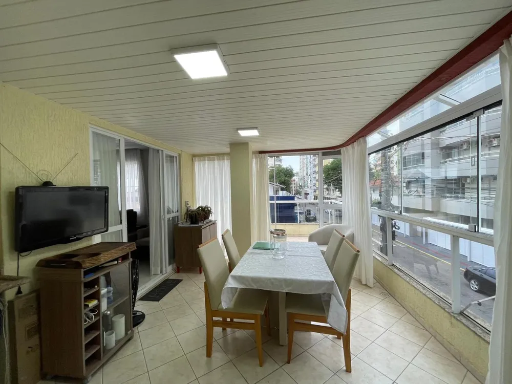 Apartamento, 3 quartos, 196 m² - Foto 5