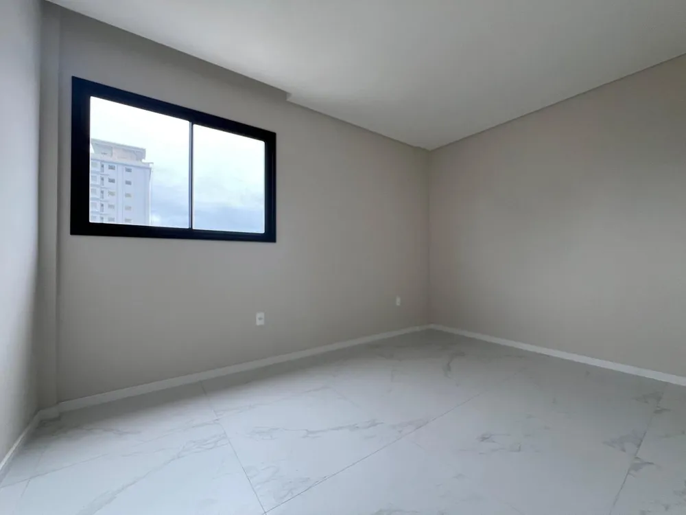 Apartamento, 3 quartos, 114 m² - Foto 2