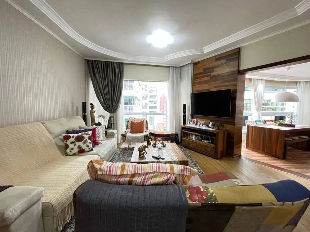 Apartamento, 3 quartos, 129 m² - Foto 1