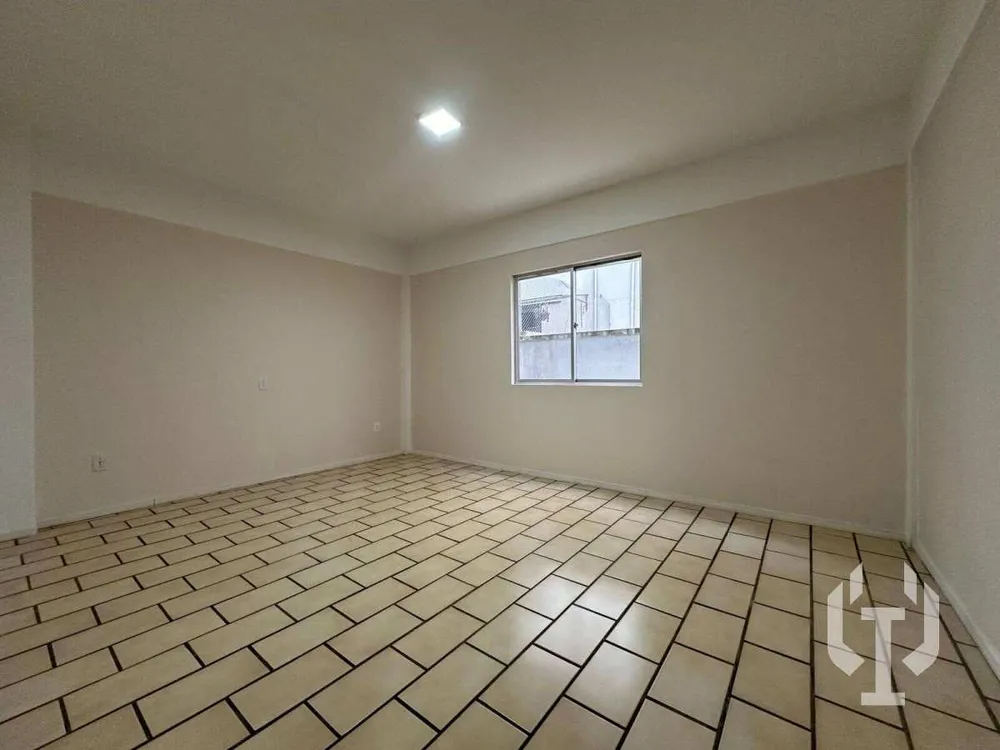 Apartamento, 3 quartos, 128 m² - Foto 2