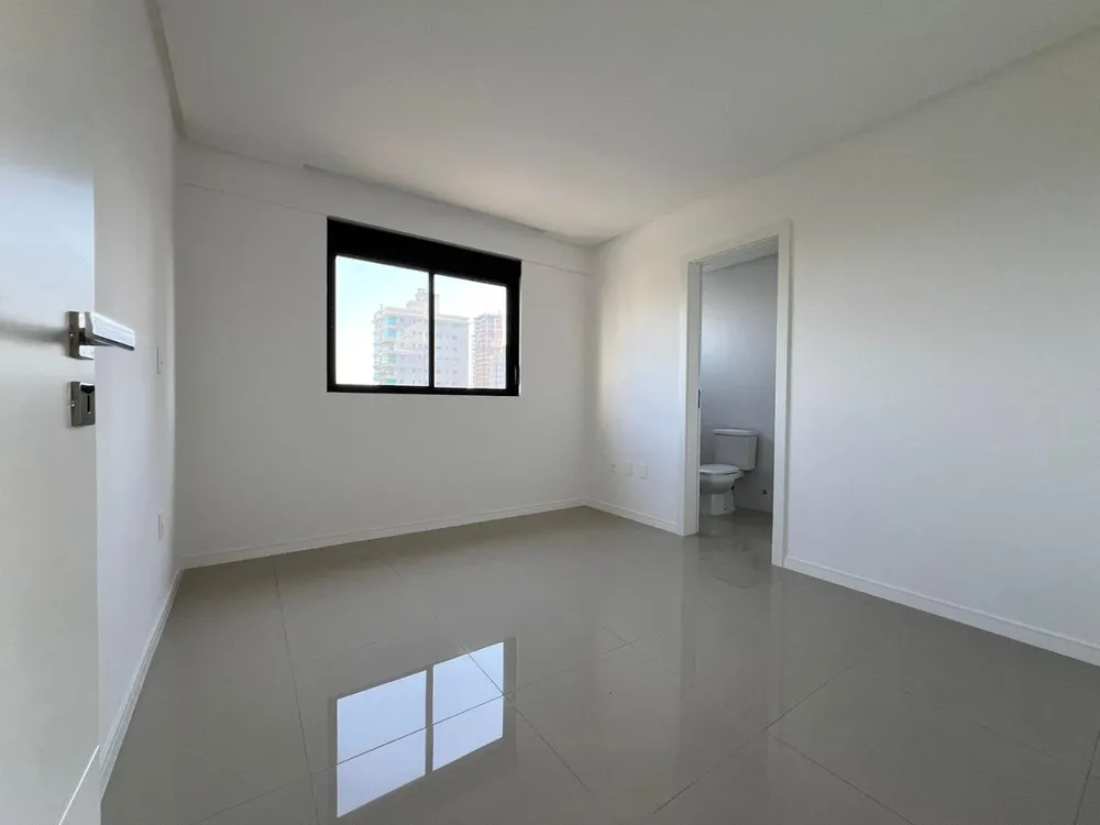 Apartamento, 3 quartos, 105 m² - Foto 3