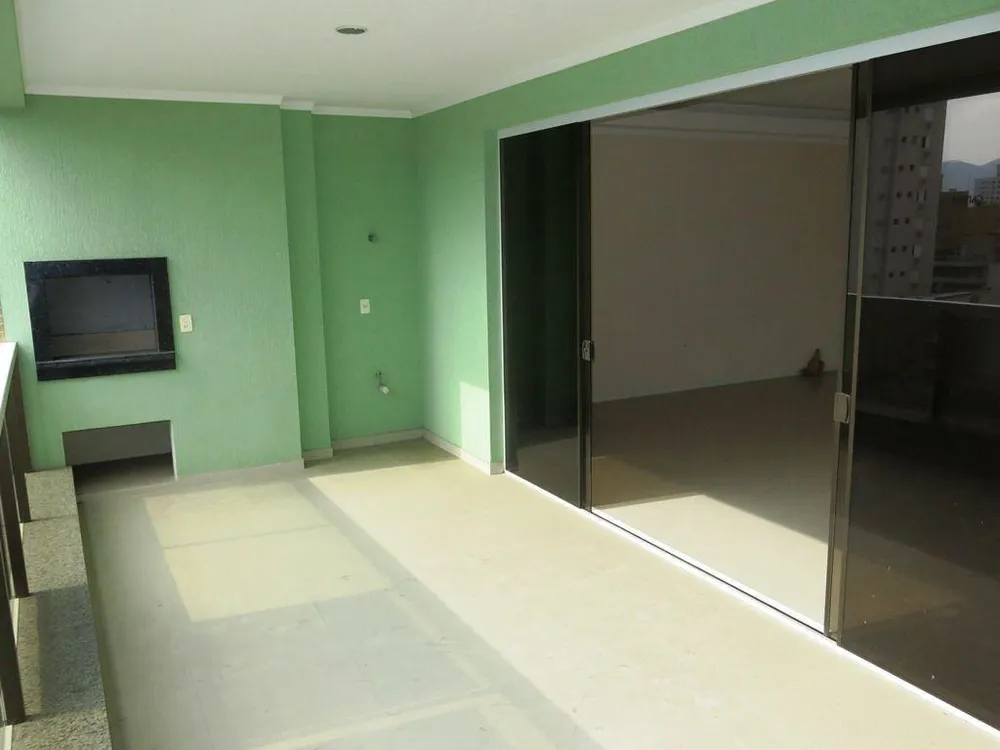 Apartamento, 4 quartos, 193 m² - Foto 2