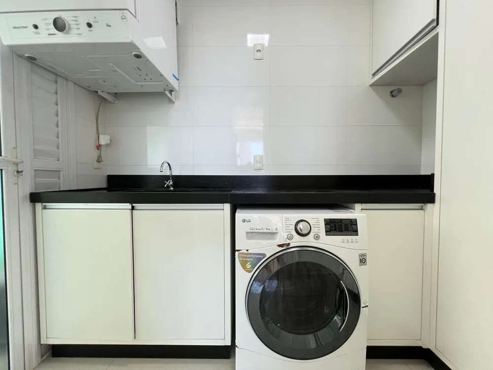 Casa, 3 quartos, 245 m² - Foto 3