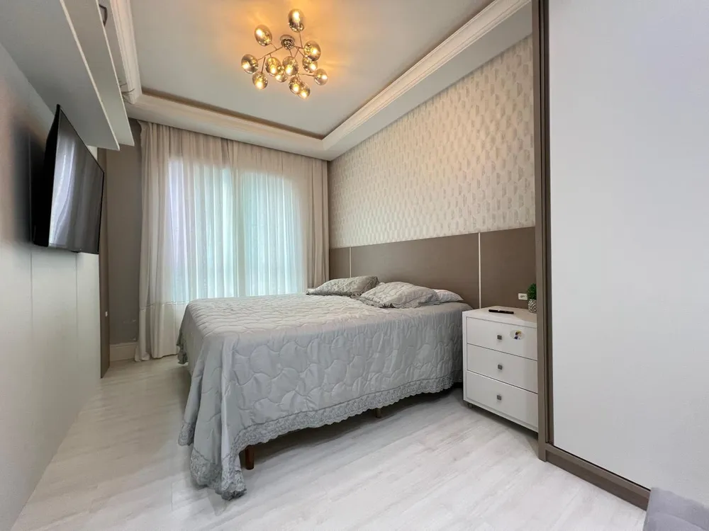 Casa, 3 quartos, 245 m² - Foto 3