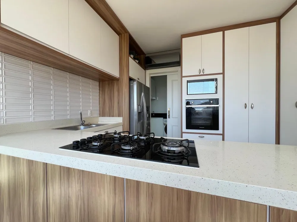 Casa, 3 quartos, 245 m² - Foto 4