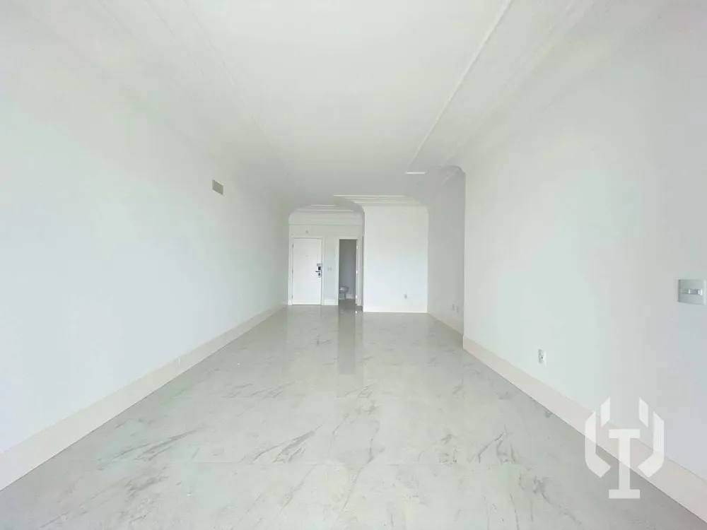 Apartamento, 4 quartos, 200 m² - Foto 1