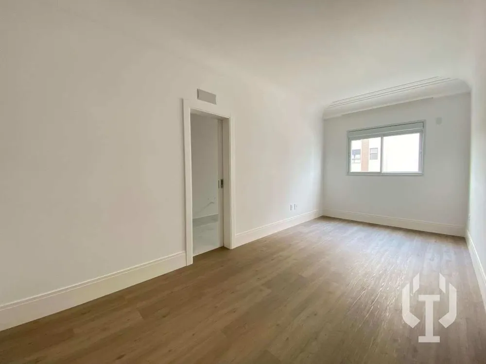 Apartamento, 4 quartos, 200 m² - Foto 2