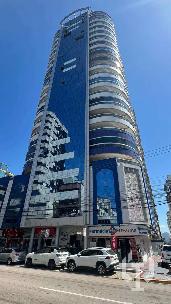 Apartamento, 4 quartos, 268 m² - Foto 1