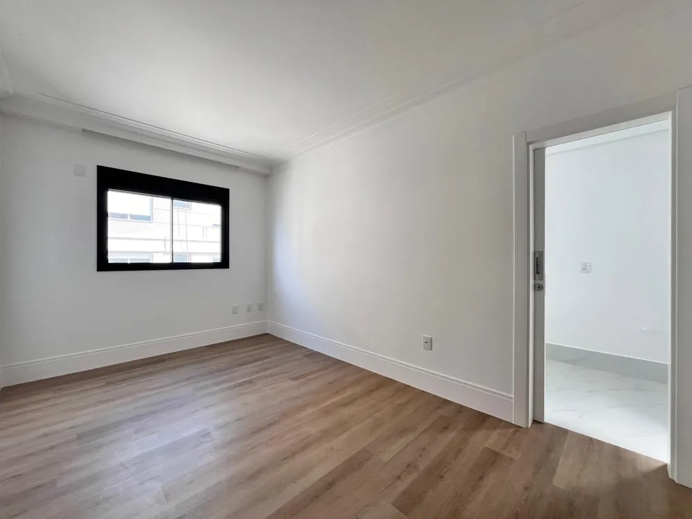 Apartamento, 4 quartos, 225 m² - Foto 3