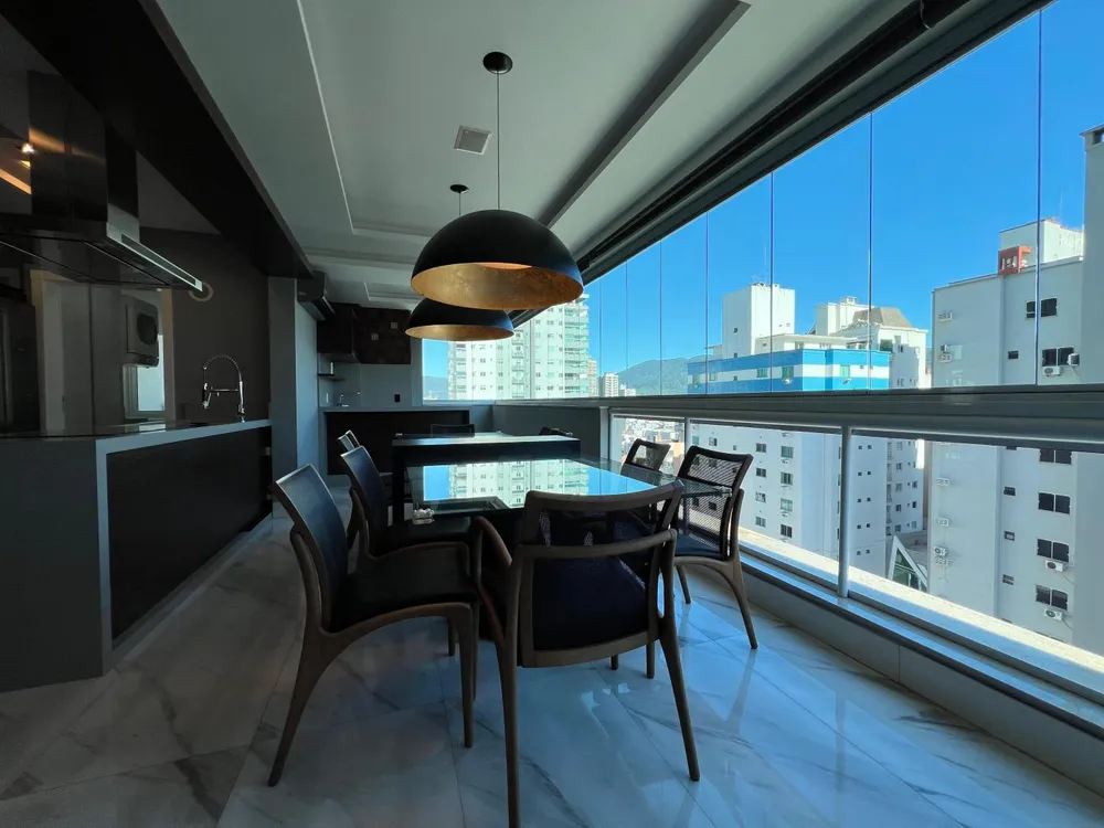 Casa, 4 quartos, 207 m² - Foto 3