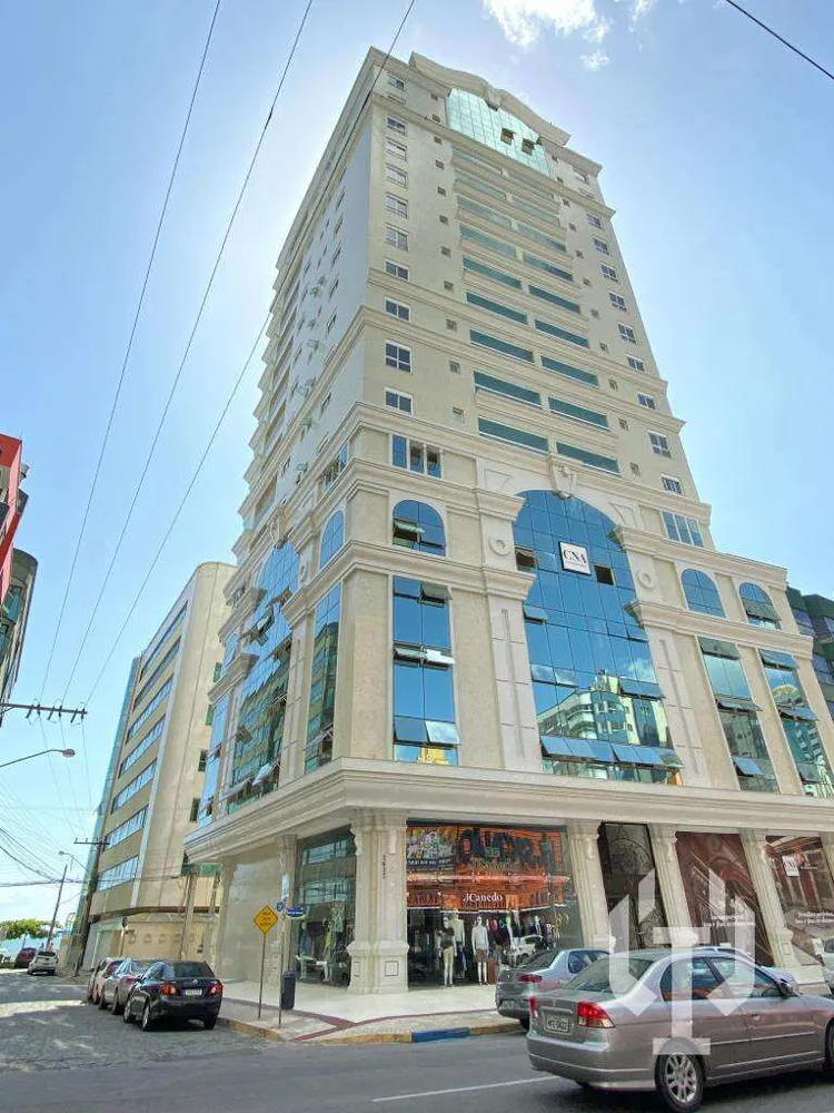 Apartamento, 4 quartos, 185 m² - Foto 1