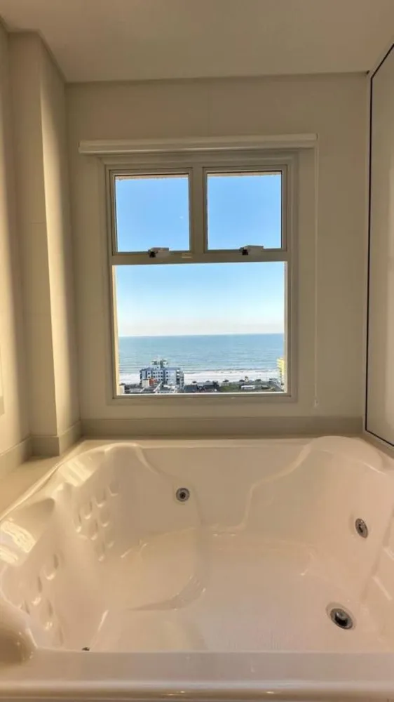 Casa, 4 quartos, 255 m² - Foto 8